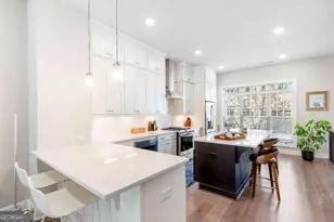 4325 Parkside Pl, Atlanta, GA 30342 - Photo 8