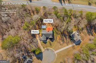 139 Silverstone Cir, Jefferson, GA 30549 - Photo 2