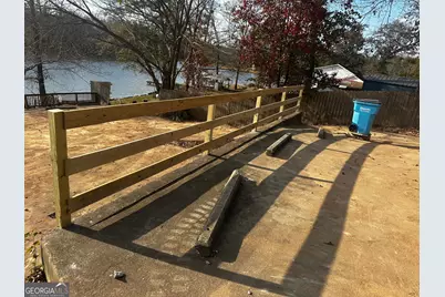273 S River Drive, Jackson, GA 30233 - Photo 2