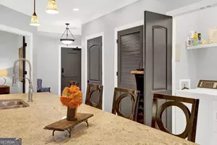 165 W Bay St, Savannah, GA 31401 - Photo 8