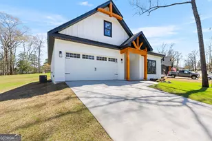 112 Friar Tuck Ave, Warner Robins, GA 31088 - Photo 6