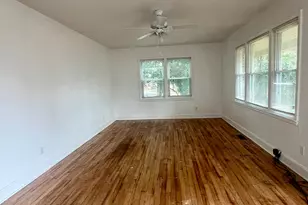 51 Carey St, Elberton, GA 30635 - Photo 6