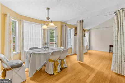 1305 Bramlett Forest Trail, Lawrenceville, GA 30045 - Photo 6