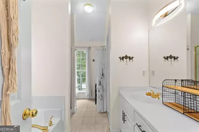 1305 Bramlett Forest Trail, Lawrenceville, GA 30045 - Photo 14