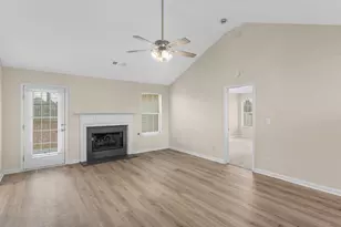 729 Old Stone Ct, Stockbridge, GA 30281 - Photo 6