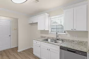 729 Old Stone Ct, Stockbridge, GA 30281 - Photo 16