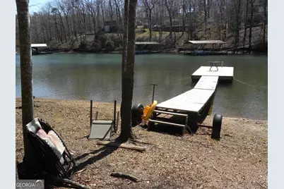 101 and 103 Joy Lane #DUPLEX ON LAKE HARTWELL, Hartwell, GA 30643 - Photo 10