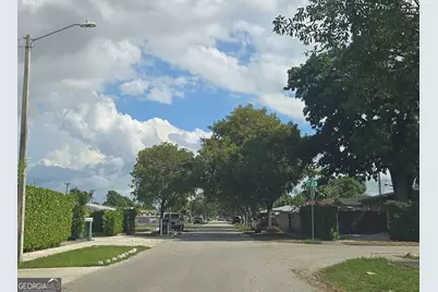 3051 NW 154th Terrace, Miami Gardens, FL 33054 - Photo 4