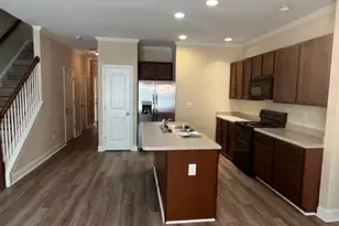 2918 Hillside Pl, Decatur, GA 30034 - Photo 4