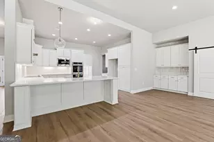 230 Tattersall Wy, Senoia, GA 30276 - Photo 18