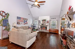 1037 Ashley Glen Dr, Williamson, GA 30292 - Photo 16