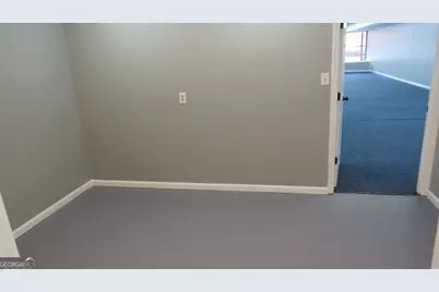 304 Vickie Drive, Warner Robins, GA 31093 - Photo 4