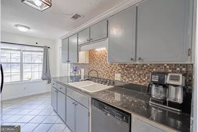 213 Doe Circle, Springfield, GA 31329 - Photo 8