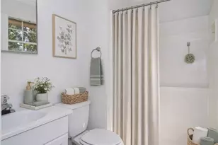 2122 Lakeview Dr, Waycross, GA 31501 - Photo 8