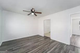 2122 Lakeview Dr, Waycross, GA 31501 - Photo 10