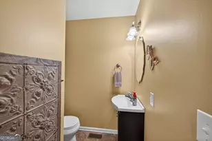 1750 Dickson Rd, Rutledge, GA 30663 - Photo 18