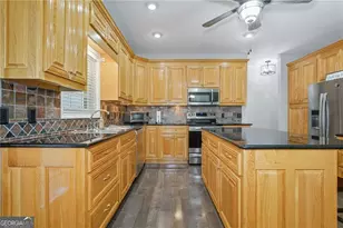 4445 Indian Trace Dr, Alpharetta, GA 30004 - Photo 14