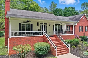 4445 Indian Trace Dr, Alpharetta, GA 30004 - Photo 4