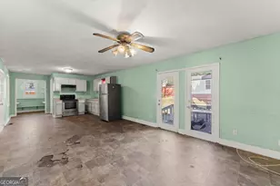 2346 4th St, Gainesville, GA 30504 - Photo 8