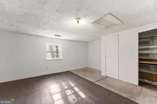 2346 4th St, Gainesville, GA 30504 - Photo 14