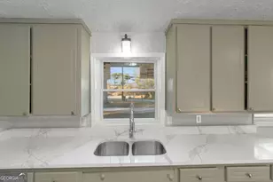 1829 Joy Lake Rd, Morrow, GA 30260 - Photo 12