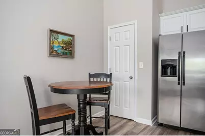 1761 Liberty Parkway NW, Atlanta, GA 30318 - Photo 16