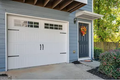 1761 Liberty Parkway NW, Atlanta, GA 30318 - Photo 4