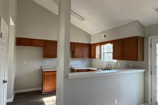 11147 Lenox Dr, Hampton, GA 30228 - Photo 4