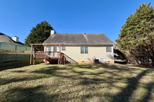 209 Hunt Club Cir, Temple, GA 30179 - Photo 16