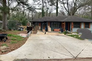 1669 Carter Rd, Decatur, GA 30032 - Photo 4