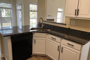 321 Baldwin Ct, Newnan, GA 30263 - Photo 6