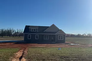 100 Melville Brown Rd, Williamson, GA 30292 - Photo 1