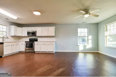 889 Green Valley Drive NW, Conyers, GA 30012 - Photo 10