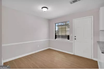 3033 Parkside Court, Snellville, GA 30078 - Photo 10