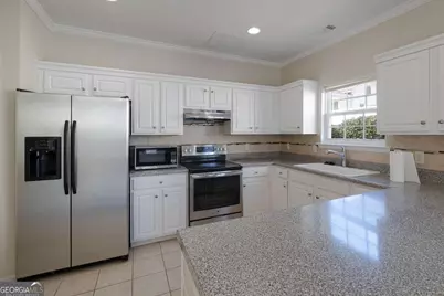 317 W Oaks Trail, Woodstock, GA 30188 - Photo 6