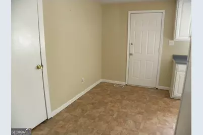 225 S Webb Street, Hartwell, GA 30643 - Photo 10
