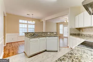 4028 Oak Glenn Dr, Duluth, GA 30096 - Photo 6