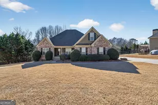 37 Sealy Pl, Pendergrass, GA 30567 - Photo 2