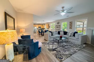 38 Inverness Ave, Newnan, GA 30263 - Photo 10