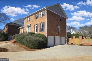 317 Covered Bridge Pl SW, Smyrna, GA 30082 - Photo 2