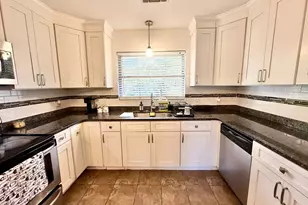 109 Rowand Cir, Statesboro, GA 30458 - Photo 6