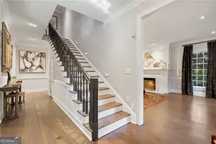 88 Peachtree Cir NE, Atlanta, GA 30309 - Photo 2