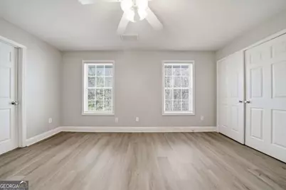 1240 Pinedale Circle NW, Conyers, GA 30012 - Photo 8