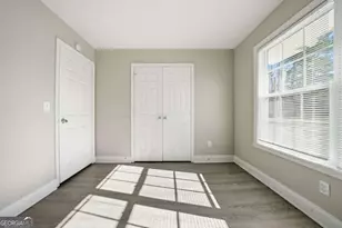 1240 Pinedale Cir NW, Conyers, GA 30012 - Photo 2