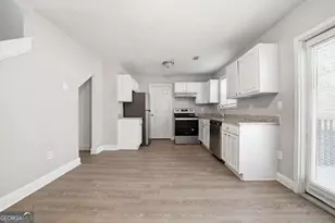 1240 Pinedale Cir NW, Conyers, GA 30012 - Photo 4