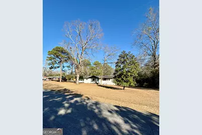 104 Sandy Run Drive, Warner Robins, GA 31088 - Photo 1