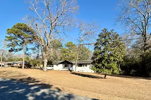 104 Sandy Run Dr, Warner Robins, GA 31088 - Photo 1