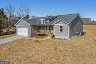 613 Cypress Dr, Mount Airy, GA 30563 - Photo 10