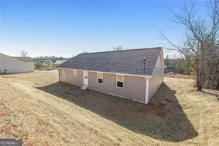 613 Cypress Dr, Mount Airy, GA 30563 - Photo 34