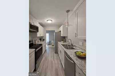 6425 Woodstone Way, Morrow, GA 30260 - Photo 6